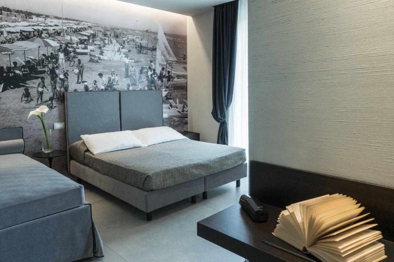 Hotel Commodore Червия Екстериор снимка